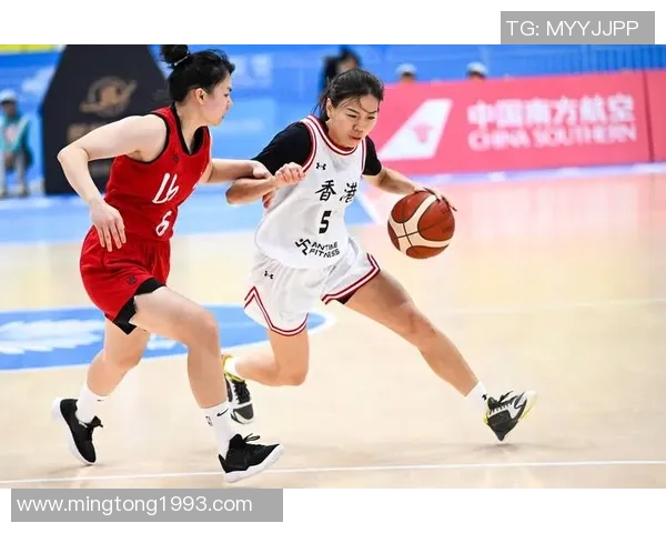 南京篮球队与重庆篮球队的速度较量赛后分析与战术探讨